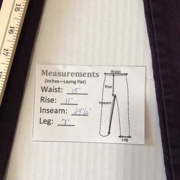 GLORIA VANDERBILT High Rise Straight Leg Mom Jeans—Size—Missy 10Short - Picture 8 of 11